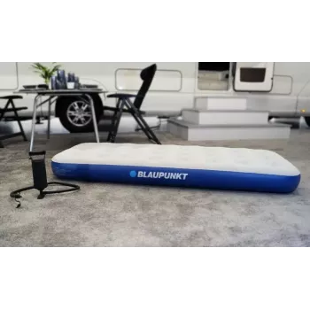 Car radio BLAUPUNKT IM210 with Bluetooth and USB connectivity