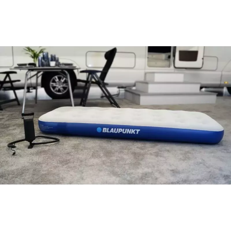 Car radio BLAUPUNKT IM210 with Bluetooth and USB connectivity