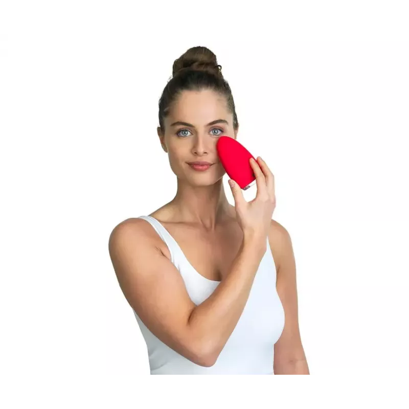 Vibrating brush Silk'n BRIGHT Red