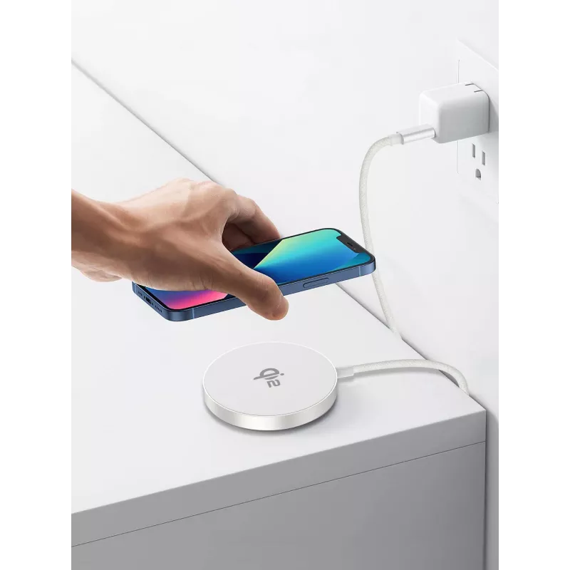 Mobile device charger eSTUFF ES638300 Cable length 1.2 m