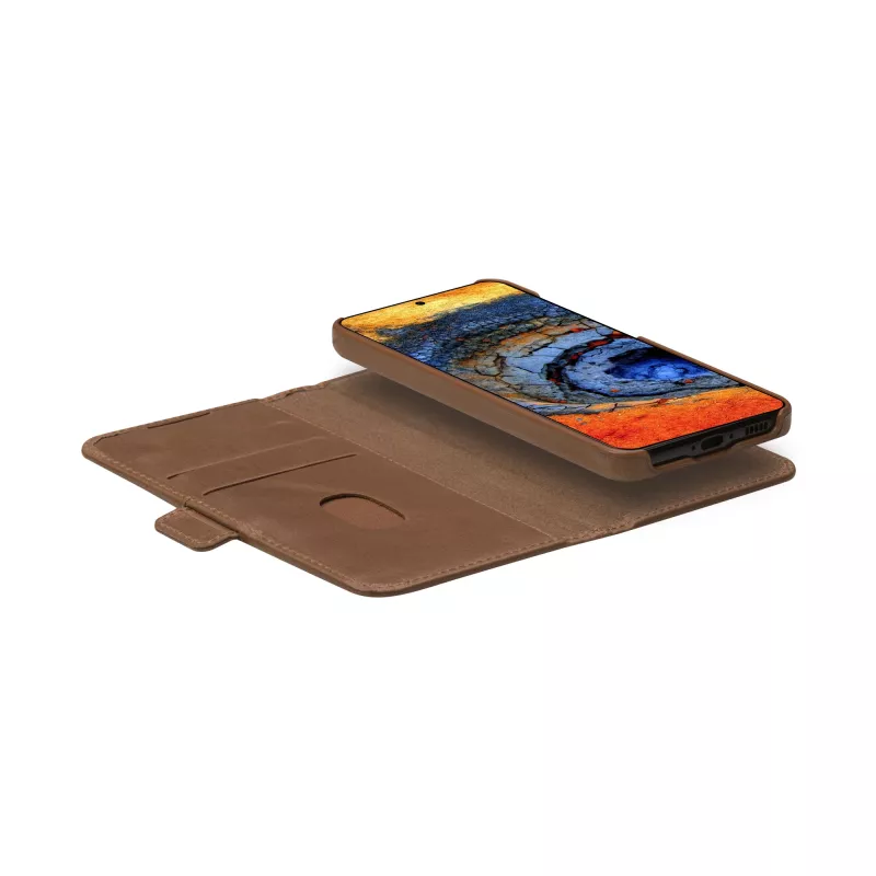 dbramante1928 Lynge mobile phone case 15.8 cm (6.2 inch) Flip case Tan