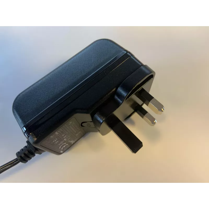 Vivolink VLPSUPLUG-UK power plug adapter Type G (UK) Black