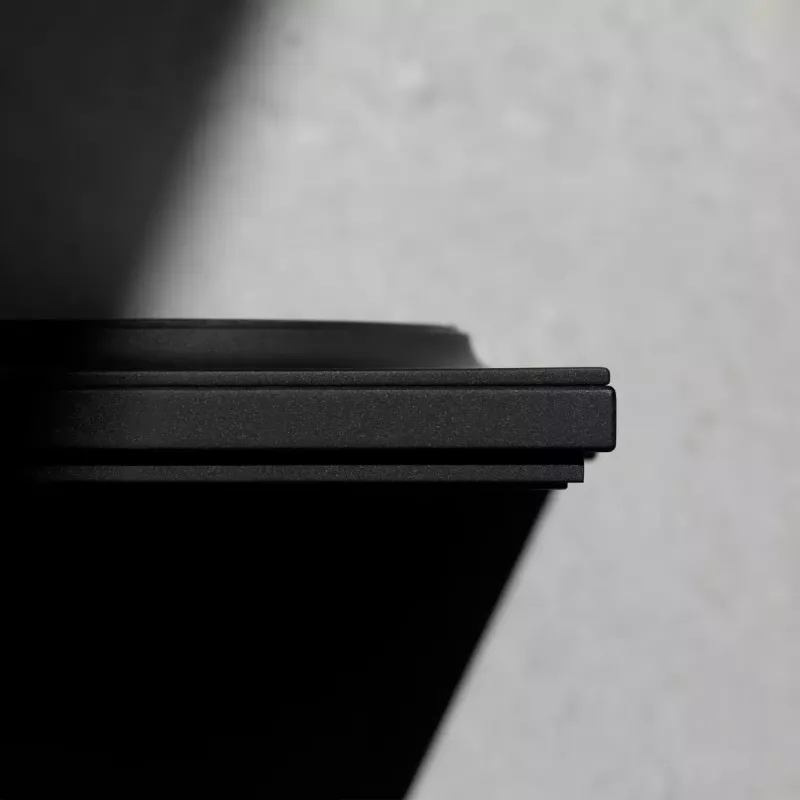 Power adapter for portable devices native union Drop Black, colour Black