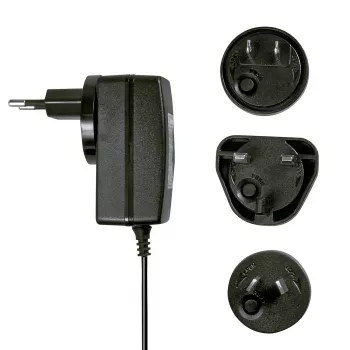 Power Supply Indoor Lindy 5VDC 3A Multi-country 3.5/1.35mm