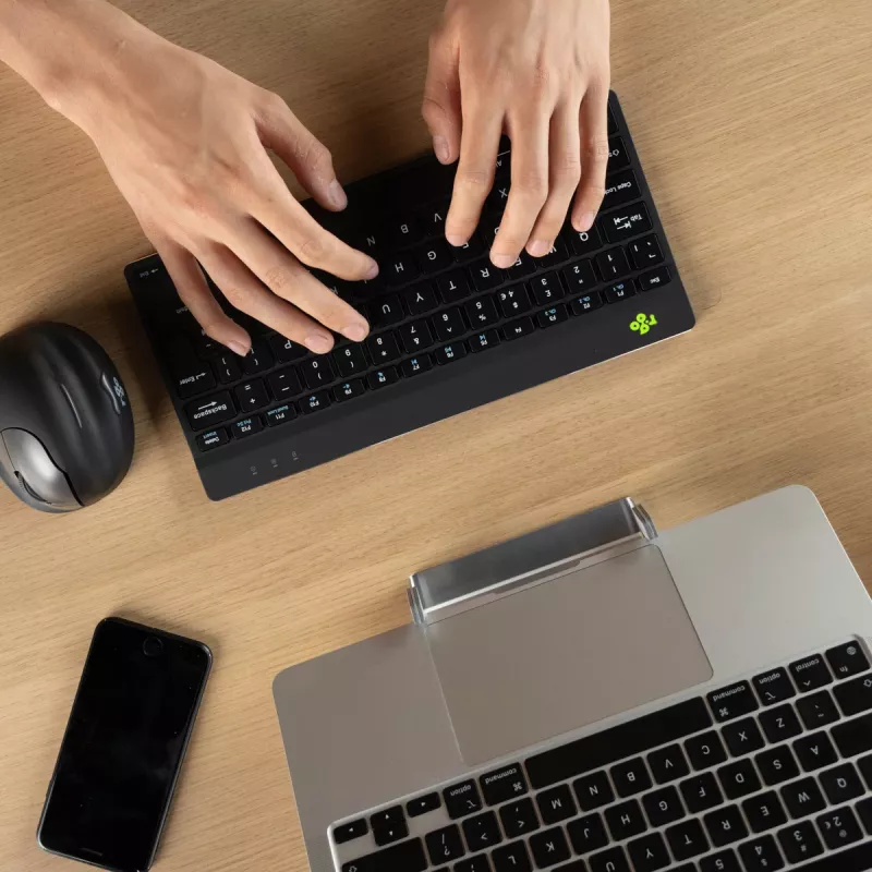 R-Go Tools Ergonomic keyboard R-Go Compact Break, compact keyboard with break software, QWERTZ (DE), Bluetooth, black