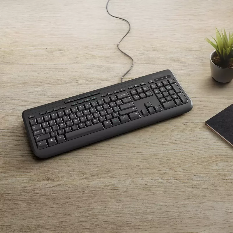Wired Full-size Keyboard Incase Designed by Microsoft Wired 600 — USB, QWERTY, UK English, Black