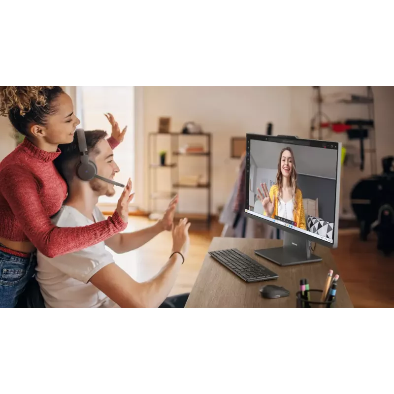 Lenovo IdeaCentre AIO 3 24ARM9, 23.8 in FHD, AMD Ryzen 5 7535HS, 16 GB, 1 TB SSD, AMD Radeon 660M, Windows 11 Home