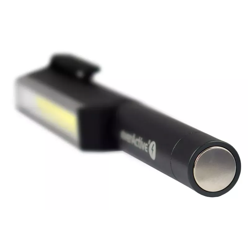 Clip flashlight everActive WL200, 3 W 200 lm, aluminium housing, IPX4, 3×AAA, length 161.7 mm, black