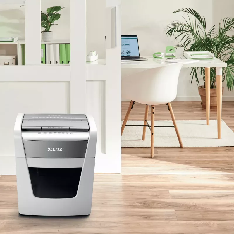 Paper shredder LEITZ IQ Autofeed Small Office50 P4 — micro-cut 4x28 mm, 50-sheet autofeed, 22 cm entry, 20 L bin