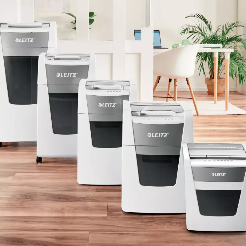 Paper shredder LEITZ IQ Autofeed Small Office50 P4 — micro-cut 4x28 mm, 50-sheet autofeed, 22 cm entry, 20 L bin