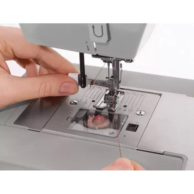 Automatic sewing machine SINGER Heavy Duty 4432 — 32 stitch patterns, 1100 RPM, 6 mm stitch width, free arm, 120 V