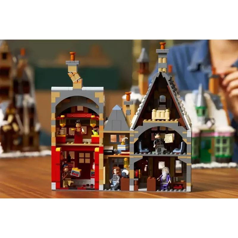 LEGO Harry Potter Gringotts Wizarding Bank Collectors' Edition set 76457