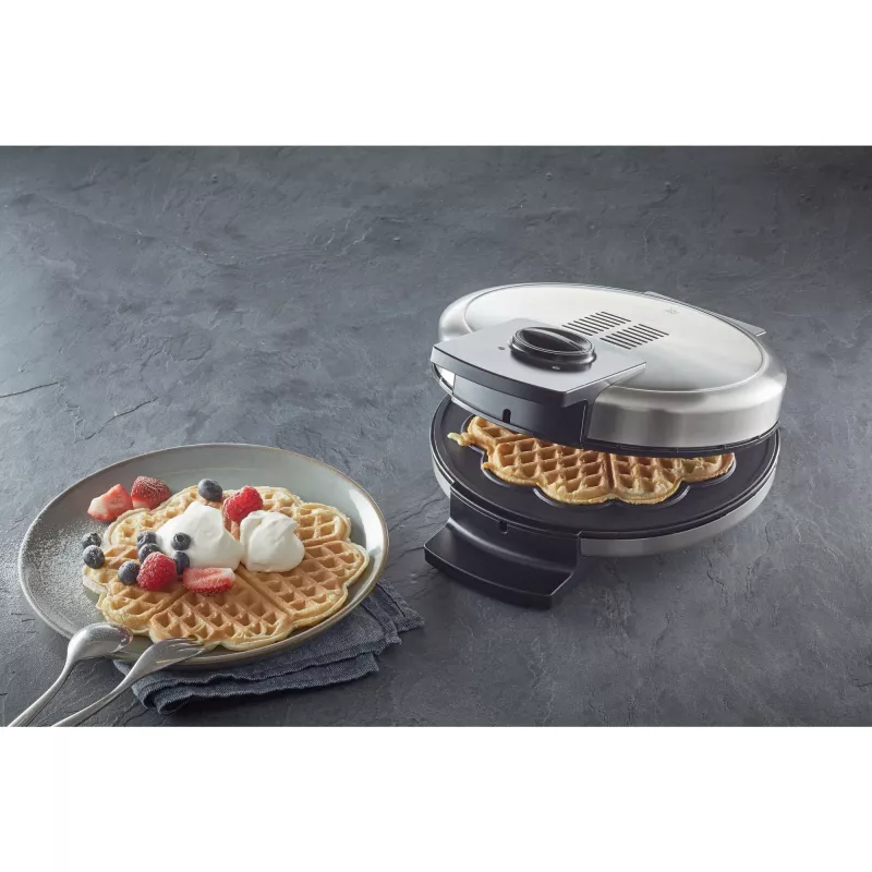 WMF Lono 04.1521.0011 waffle iron 5 waffle(s) 900 W Black, Chrome