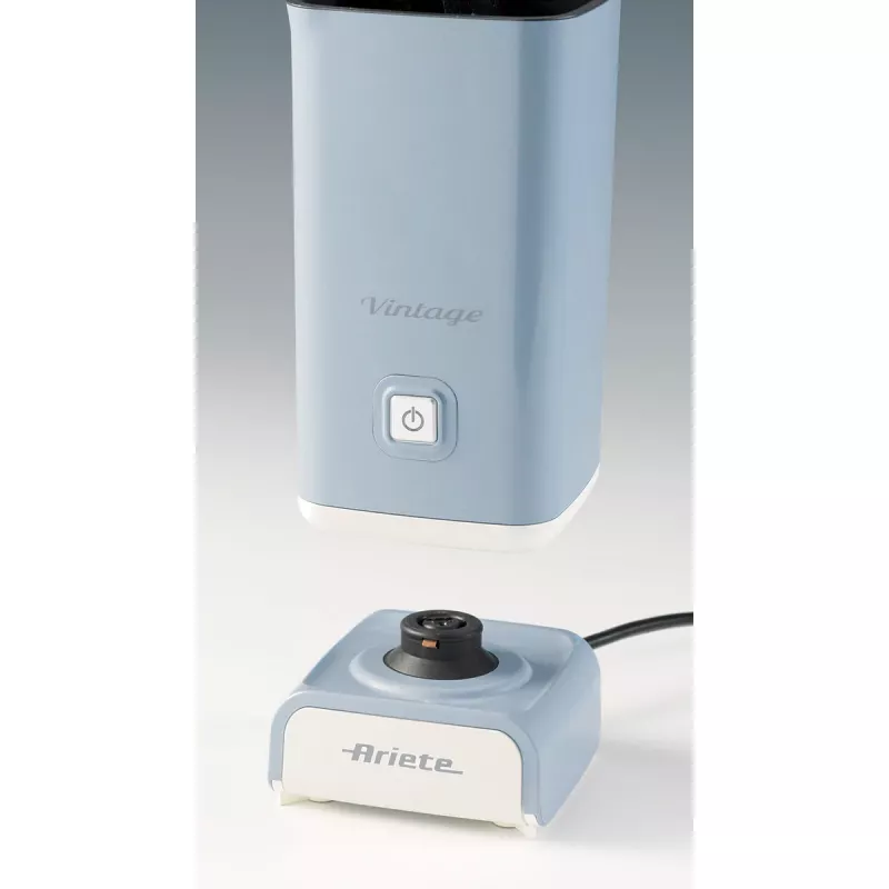 Ariete 2878 Vintage Milk Frother for Cappuccino, Tea, Hot and Cold Chocolate, Instant Drinks, 500 Watts, Pastel Light Blue Colour