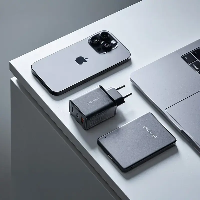 Power Adapter Intenso W65ACC USB-A and USB-C ports black