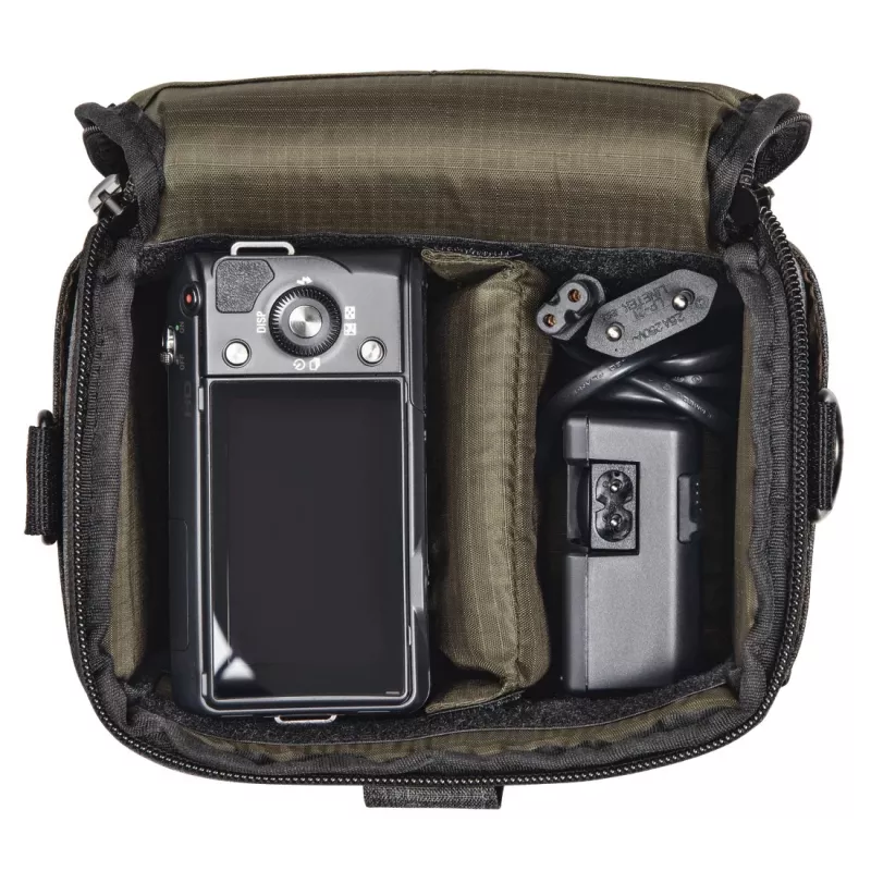 Compact case Hama Terra 00121306