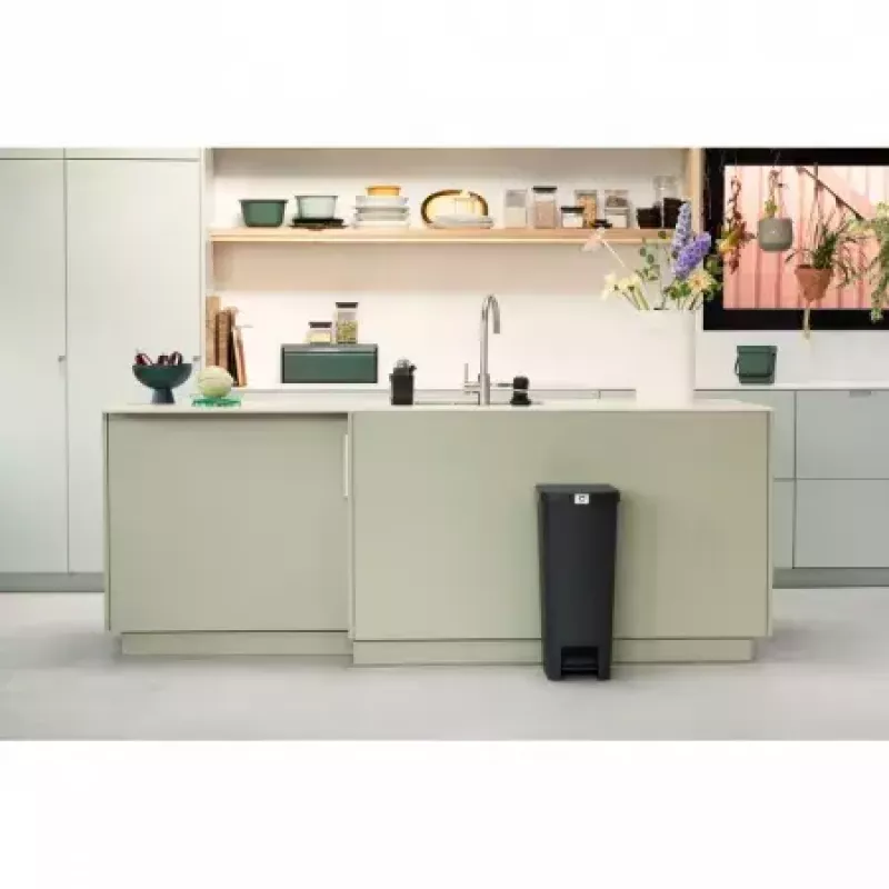 Brabantia Trash Can 40L Corner Grey 800023