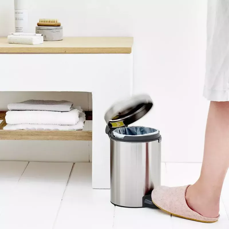 Pedal Bin Brabantia newIcon Round Brushed steel