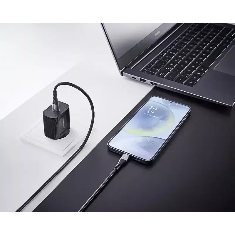 Power Adapter Intenso W20C 20W USB-C Black