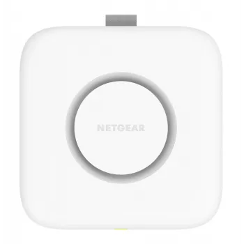 Wireless Access Point Netgear WBE718 — Tri‑band 2.4/5/6 GHz, 9400 Mbps, PoE, 1x 2.5GbE, white