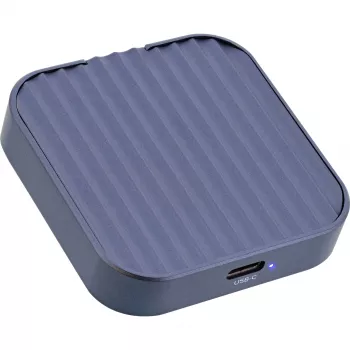 InLine Clip Case - Magnetic USB-C enclosure for SATA III & NVMe M.2 SSDs