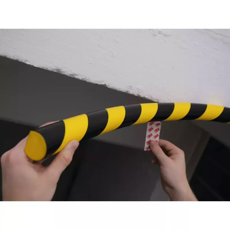 Durable S32R Plastic Rounded Black Yellow 1000 mm