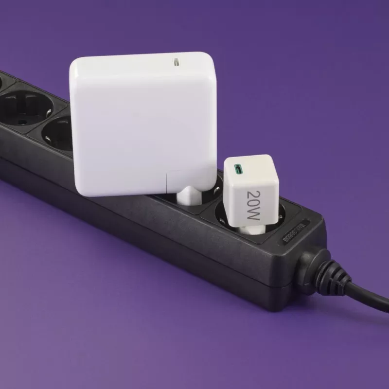 Charger Indoor Hama 00201980 Fast Charging White USB Type-C