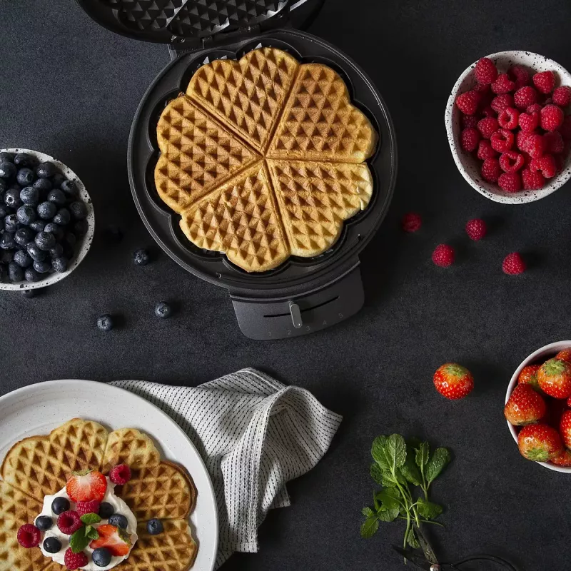 Waffle Iron Princess 01.132380.01.001 5 Heart Waffles 1200W Stainless Steel