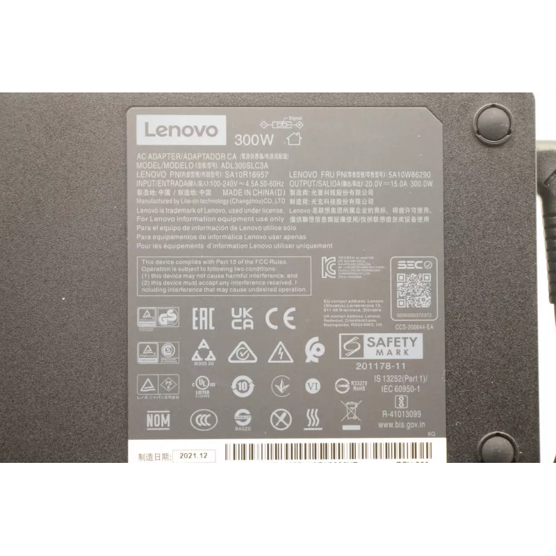 Lenovo 5A10W86290 power adapter/inverter Indoor 300 W Black