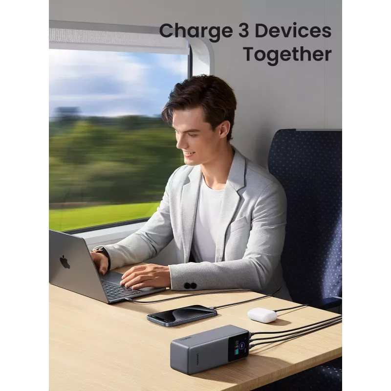 Ugreen 25000mAh 200W Fast Charging Powerbank Grey