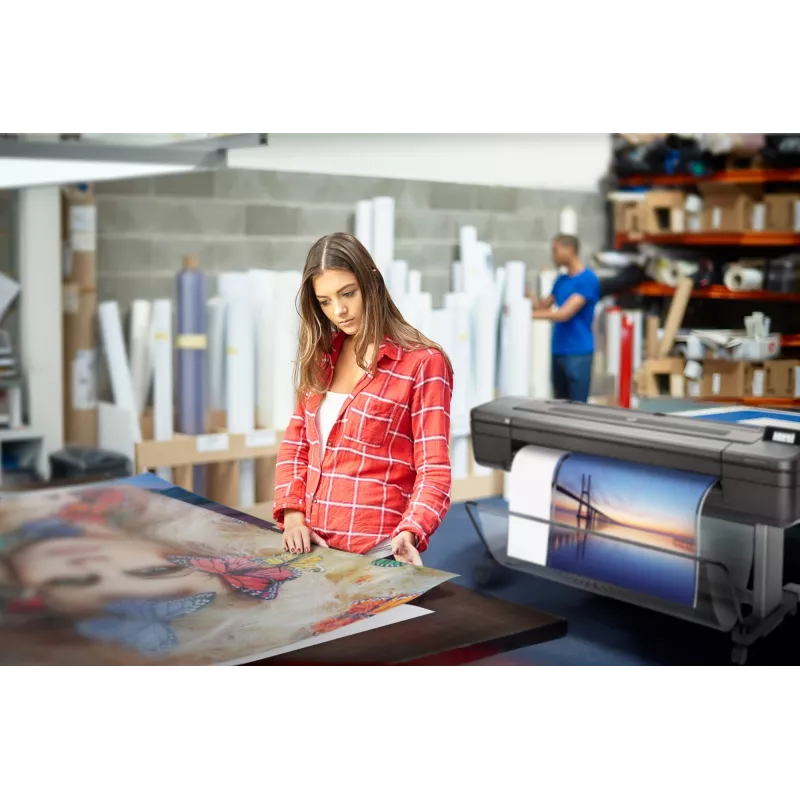 HP Designjet Z9+ 24-in PostScript Printer
