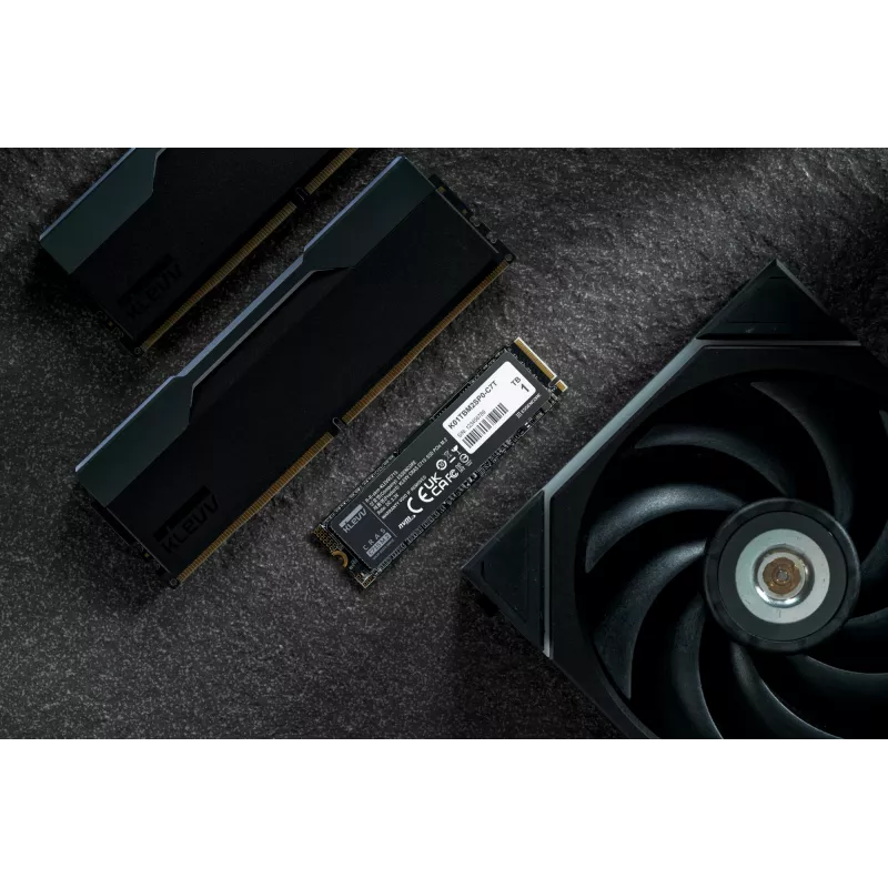 SSD disk KLEVV 1 TB M.2 2280 PCIe Gen3 NVMe K01TBM2SP0-C7T