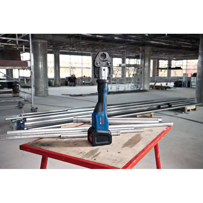 Bosch Akku-Presswerkzeug GPT 18V-32 pipe power press