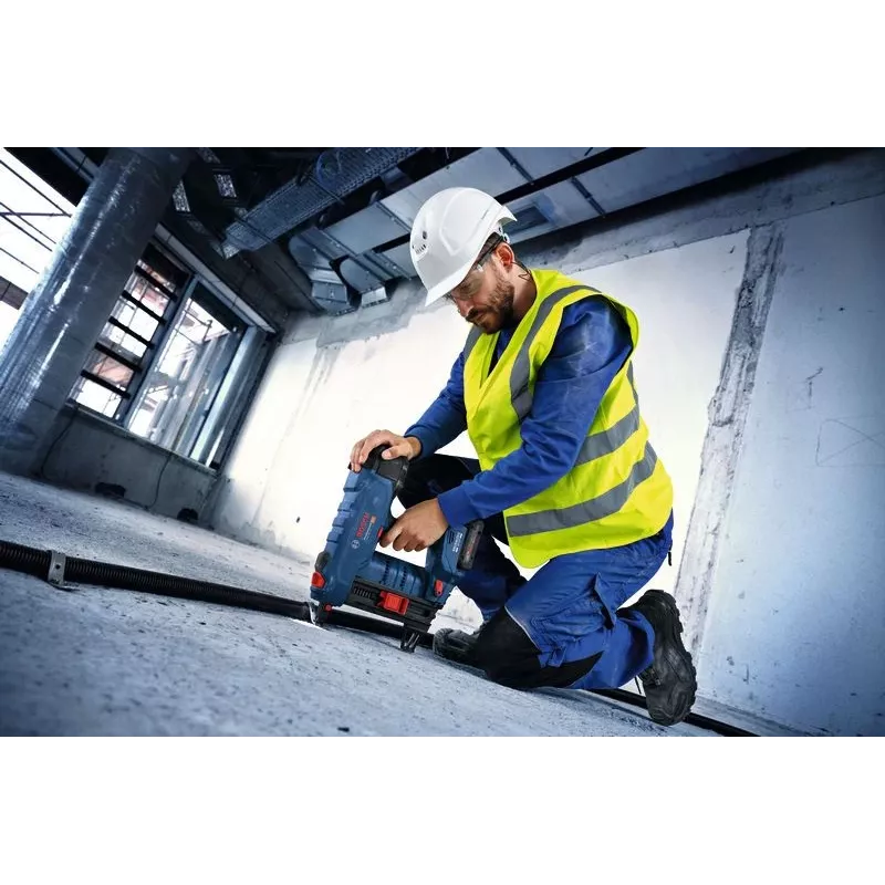 Nailer Bosch GNB 18V-40 battery-powered 18V lightweight