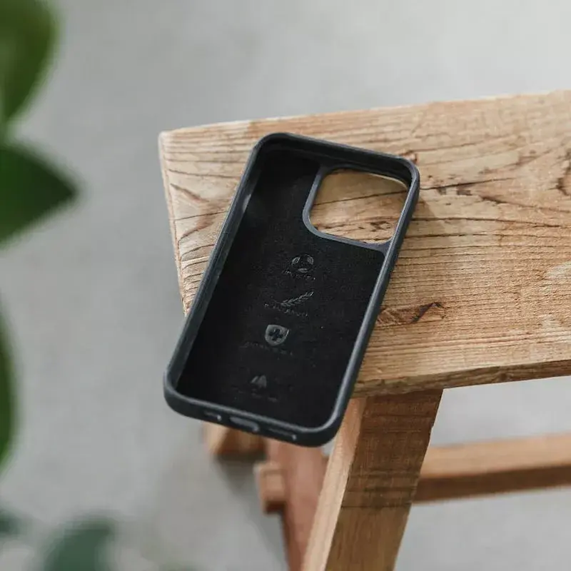 Woodcessories Bio Case mobile phone case Cover Black iPhone 14 Plus 17 cm