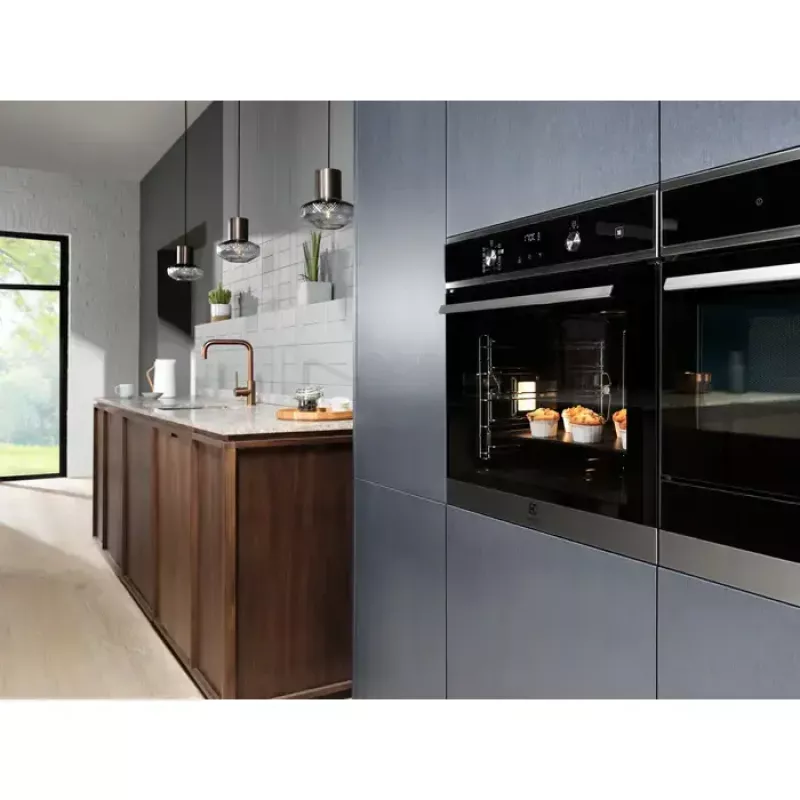 Built-in oven Electrolux EOD6F77WV, 72 L, electric, white, A+ energy, catalytic-cleaning, telescopic rails, Wi‑Fi