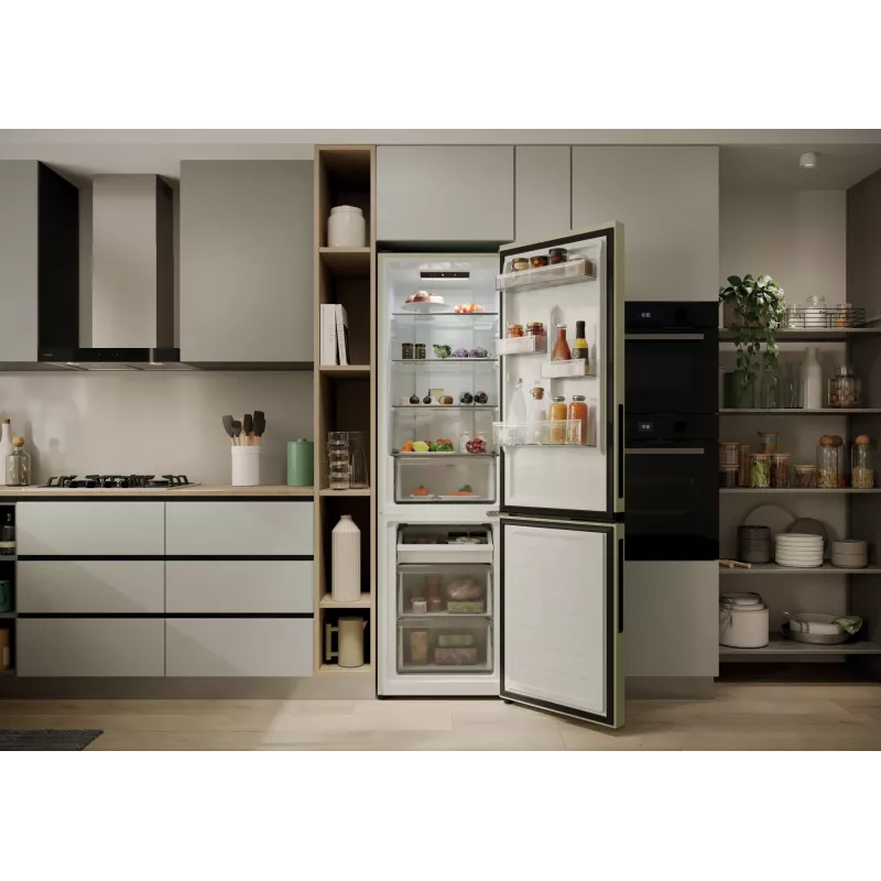 Candy CNCQ2T518EC Freestanding 279 L Cream