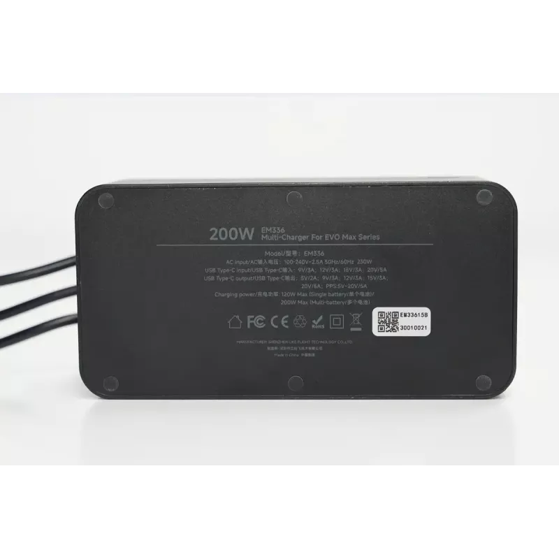 Charger Autel multi-charger for EVO Max series model 102002545 — 3-battery, USB-C, 120 W charging power, 100–240 V input