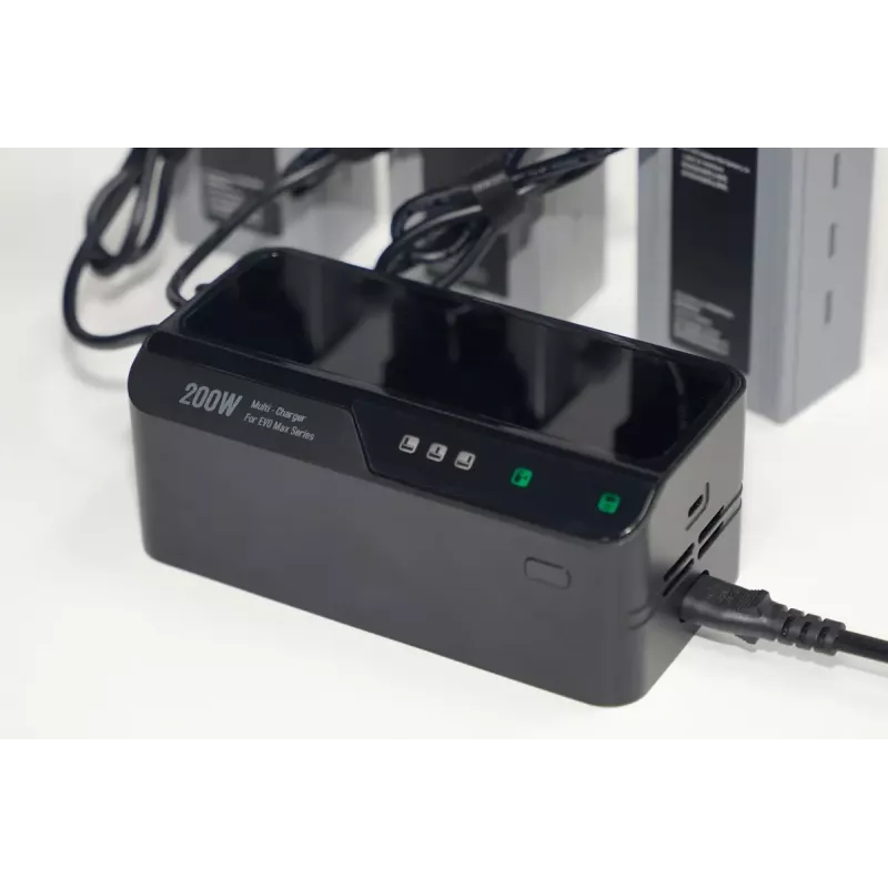 Charger Autel multi-charger for EVO Max series model 102002545 — 3-battery, USB-C, 120 W charging power, 100–240 V input