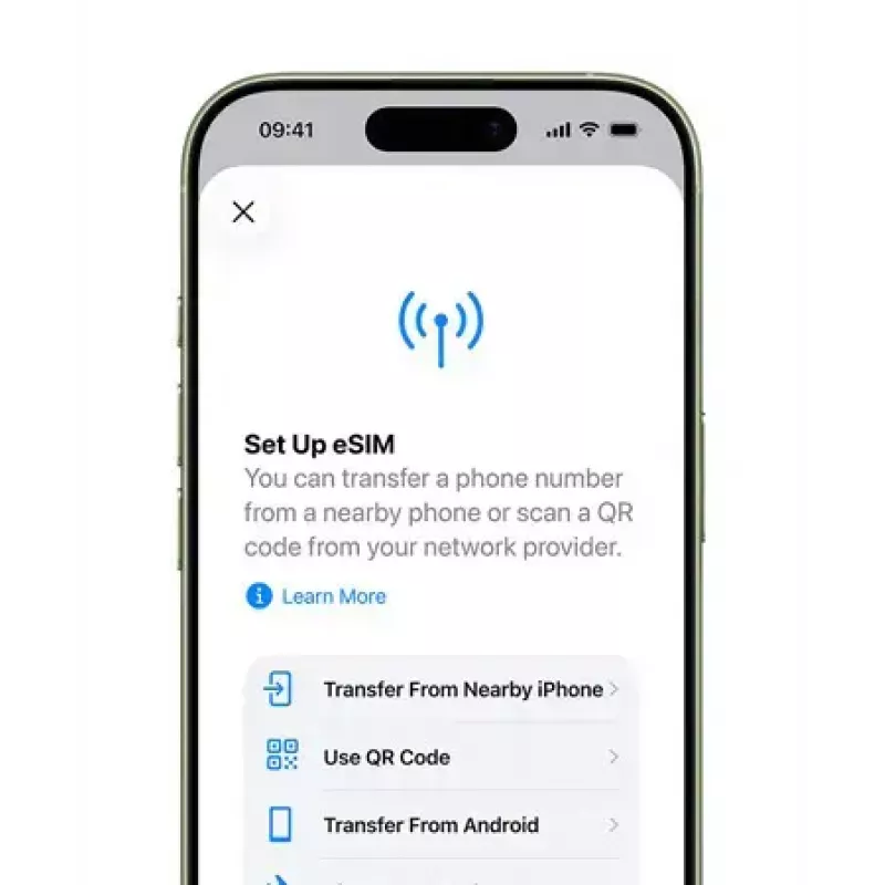 Smartphone Apple iPhone 17 6.3 inch OLED 256 GB Blue, A19 6‑core, Dual SIM, IP68