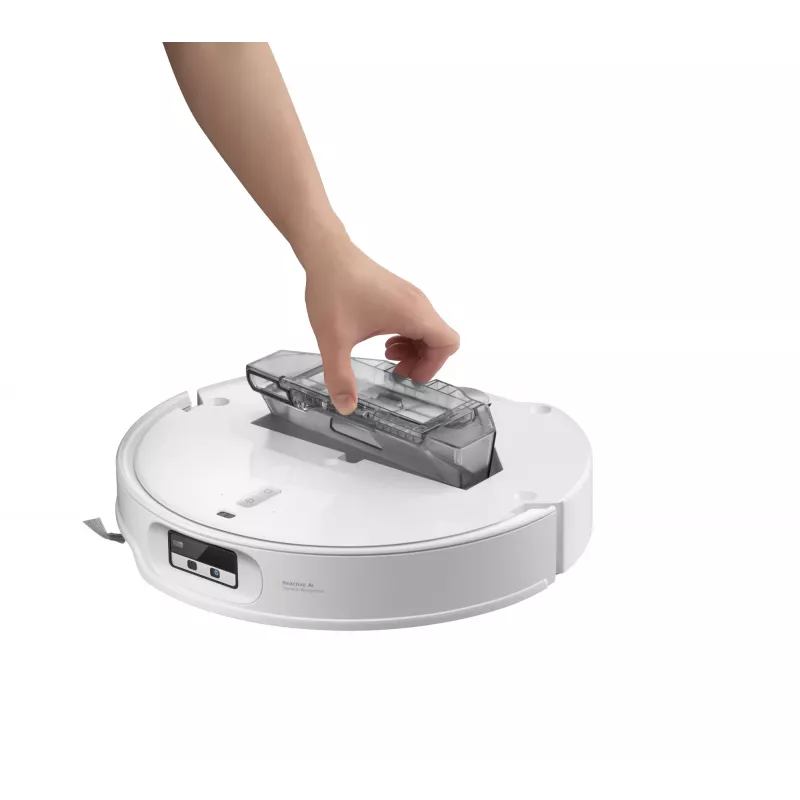 Robot vacuum Roborock Qrevo Edge 2 Pro — bagless, wet mopping, 190 min runtime, 5200 mAh, 4 cm climb