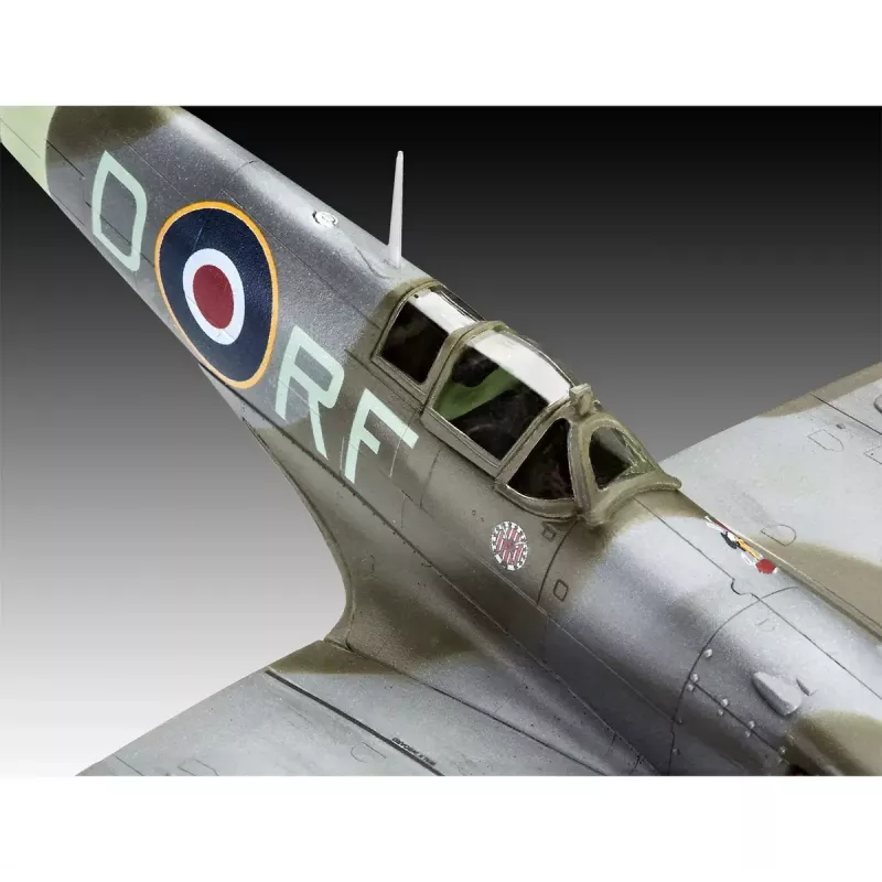 Fixed-wing aircraft model Revell Spitfire Mk.Vb