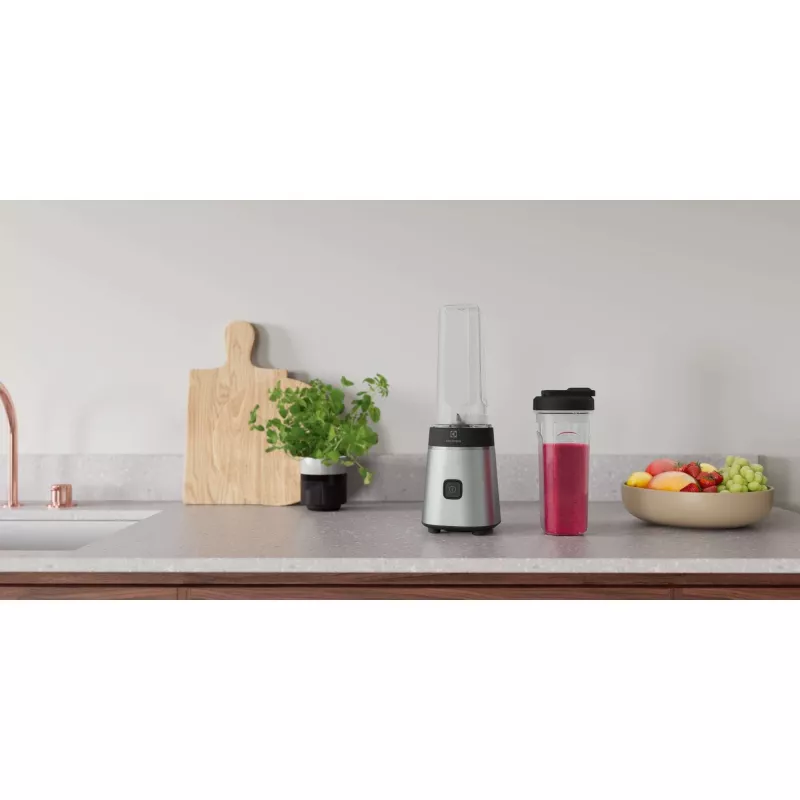 Electrolux Create 3 E3SB1-4ST Sport Blender, 300 W