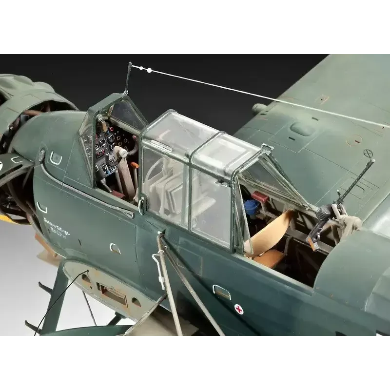 Plastic model REVELL ARADO AR 196A-3 seaplane 1:32 scale kit