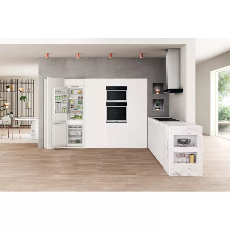 Whirlpool WHC18 T322 Built-in 250 L