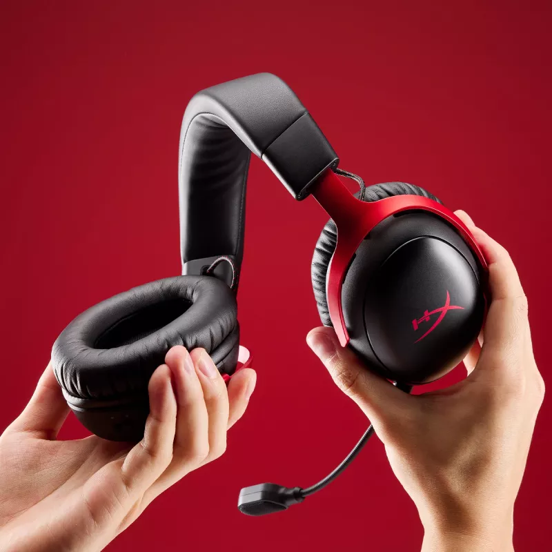 HyperX Cloud III S Wireless - Gaming Headset (Black)