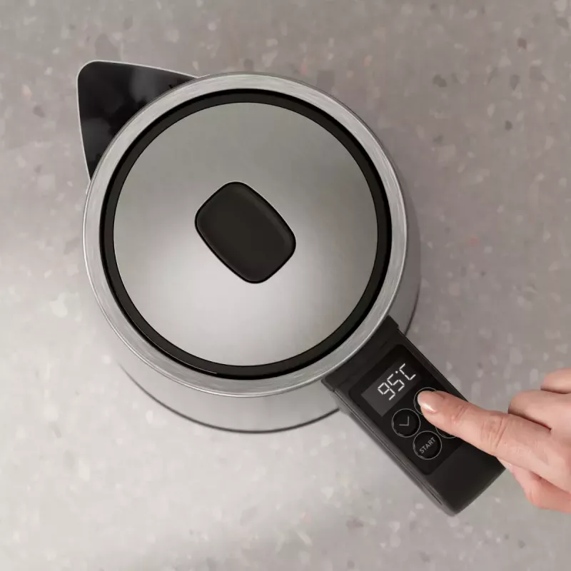 Electrolux E5K1-6ST electric kettle 1.7 L 2400 W Stainless steel