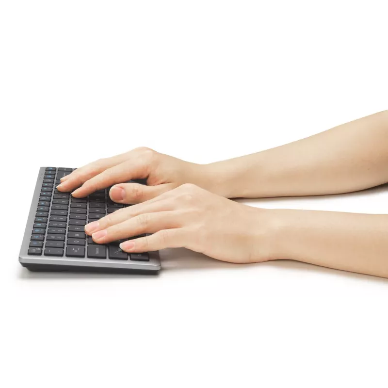Kensington KB435 EQ Rechargeable Multi-Device Compact Keyboard