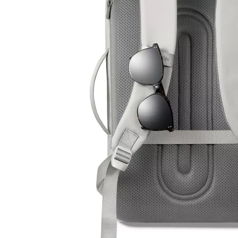 Backpack XDDESIGN Air P706.3219 — Grey, 15 L, laptop compartment up to 15.6 inch, lockable main slider