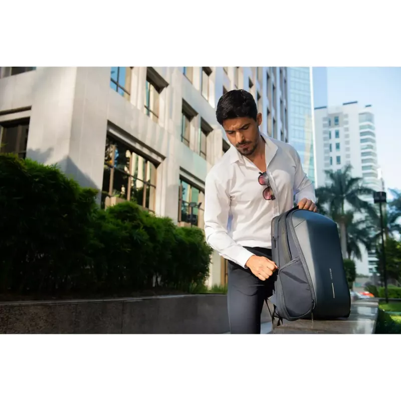 Laptop backpack XDDESIGN Bizz Navy — water-resistant, lightweight, model P705.935